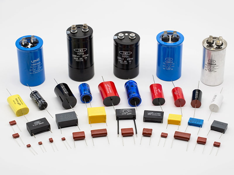 Capacitor